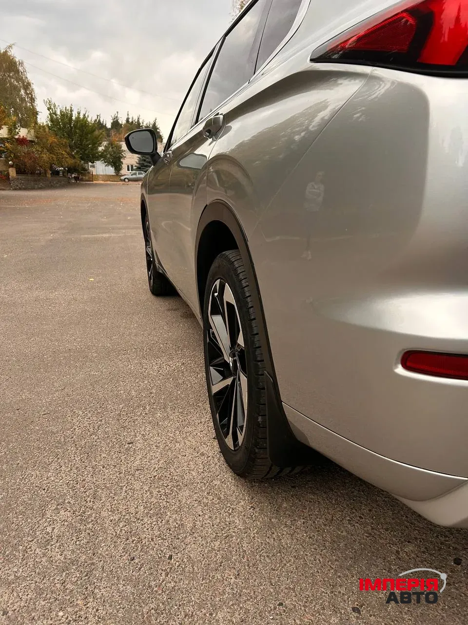 Mitsubishi Outlander - фото 9