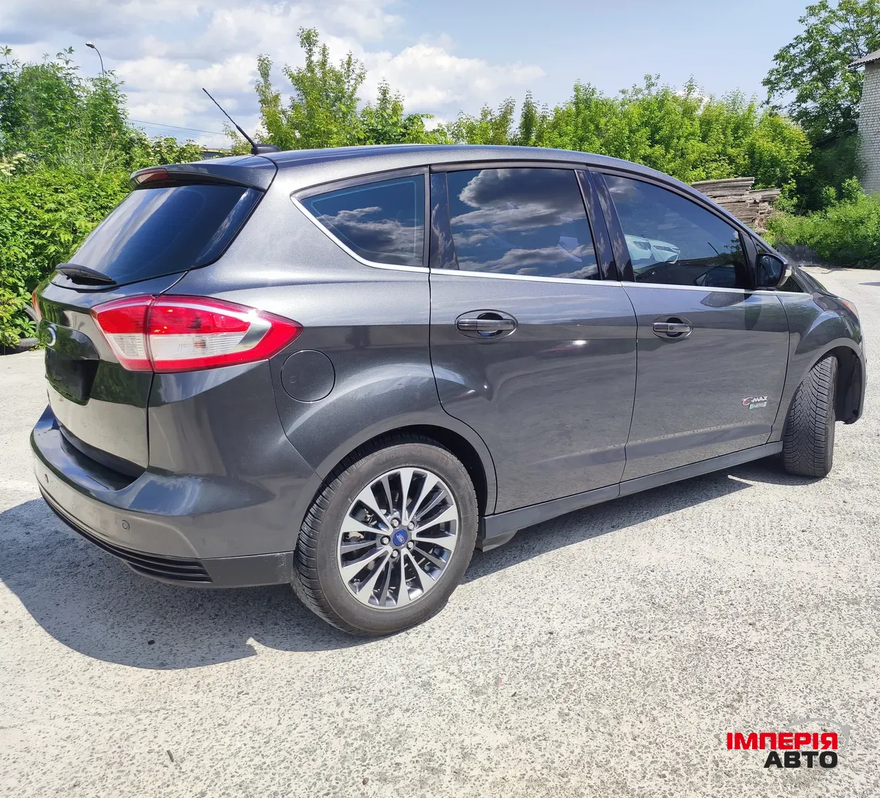 Ford C-MAX - фото 19