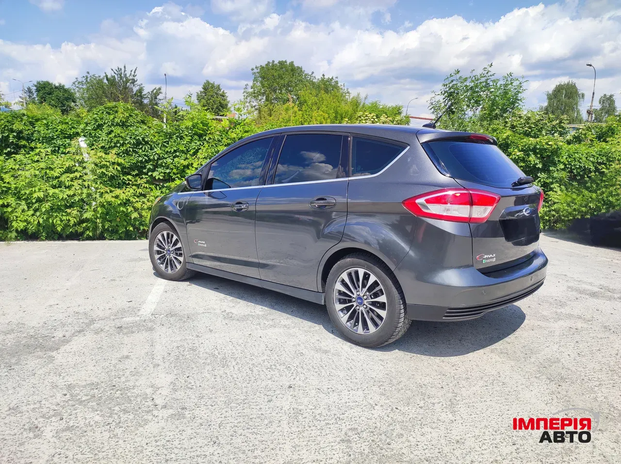 Ford C-MAX - фото 12
