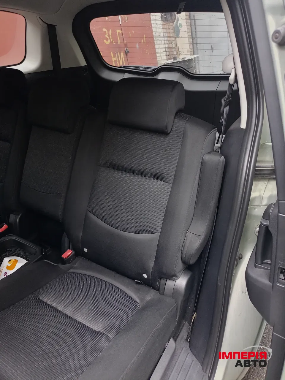 Mazda 5 - фото 2