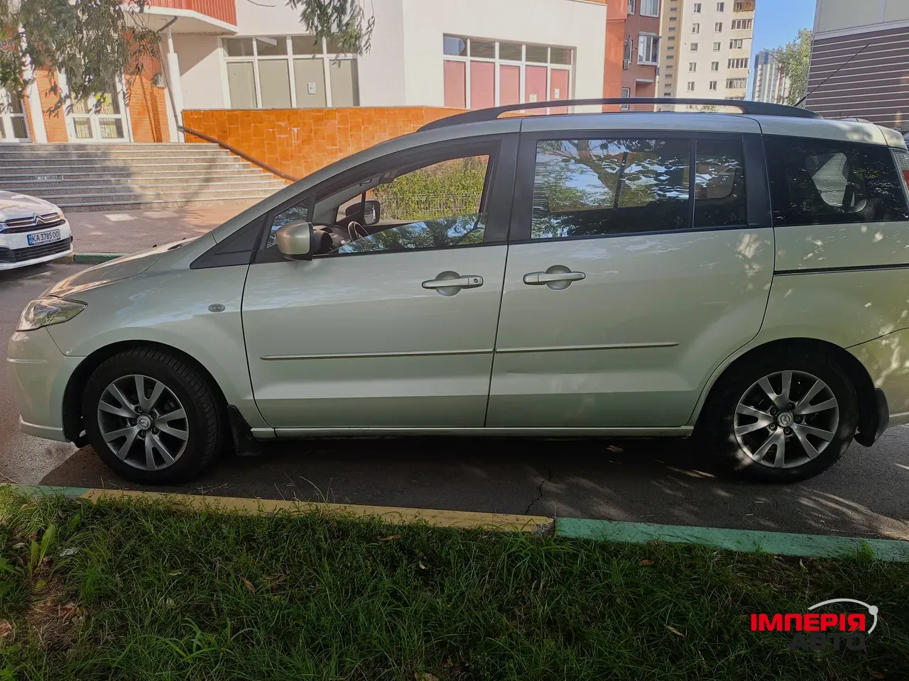 Mazda 5 - фото 12