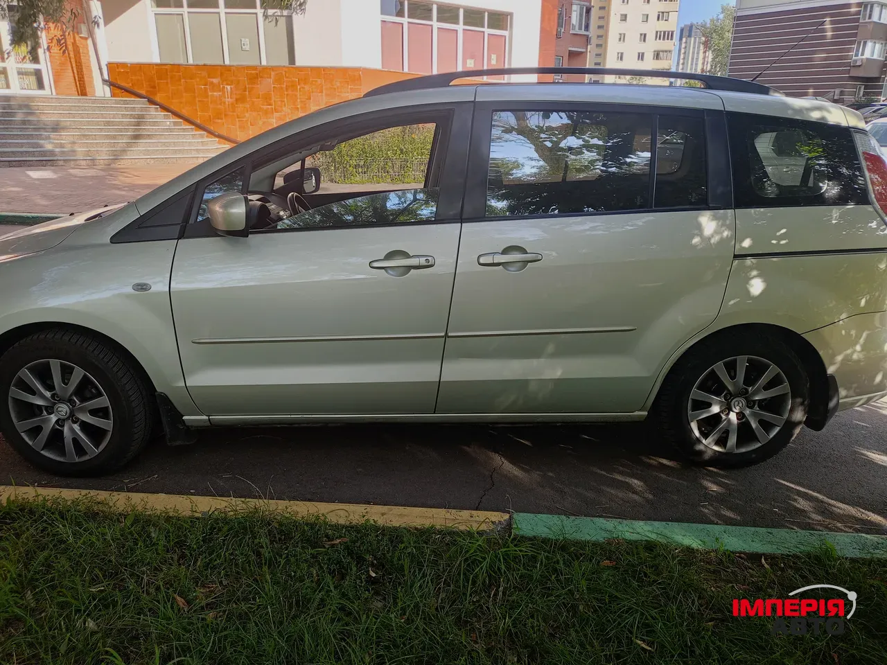 Mazda 5 - фото 13