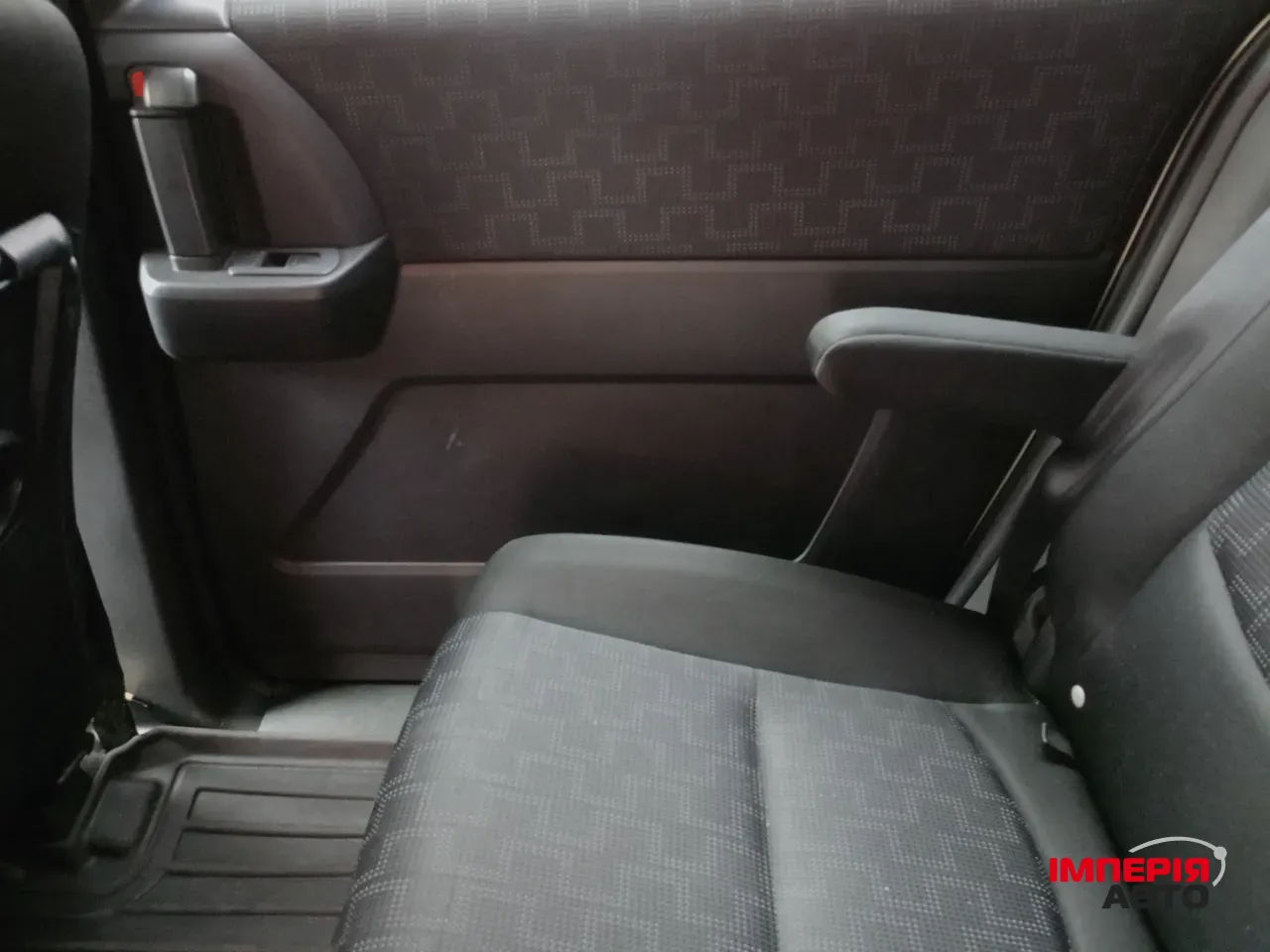 Mazda 5 - фото 6