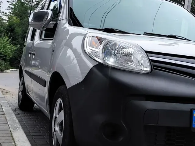 Renault Kangoo - фото 3