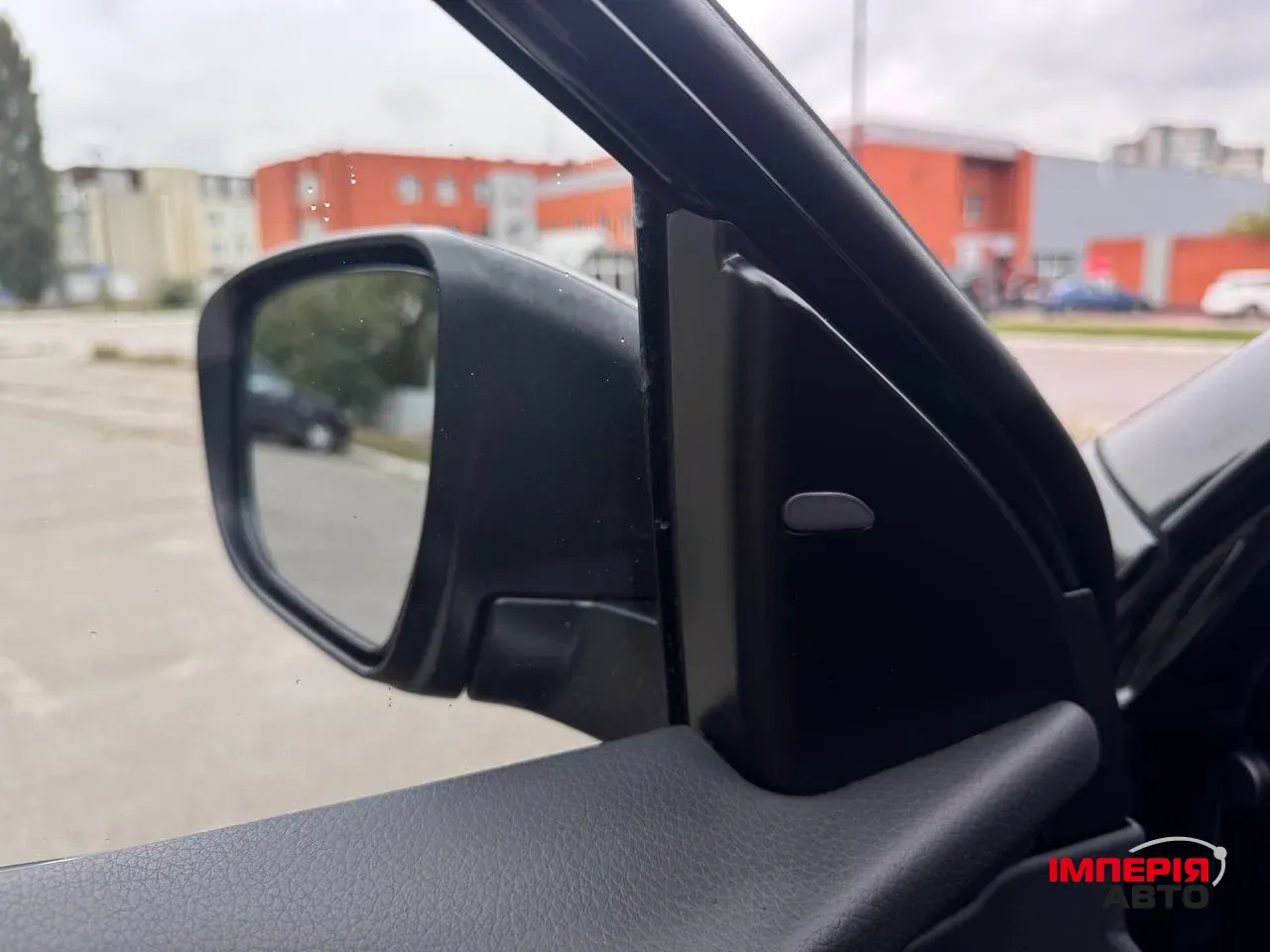 Nissan Rogue Sport - фото 2