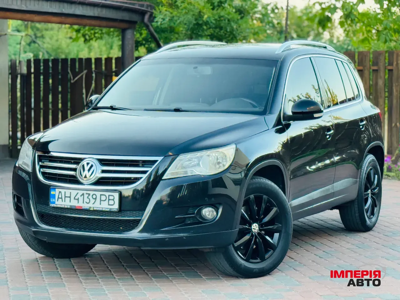 Volkswagen Tiguan - фото 2