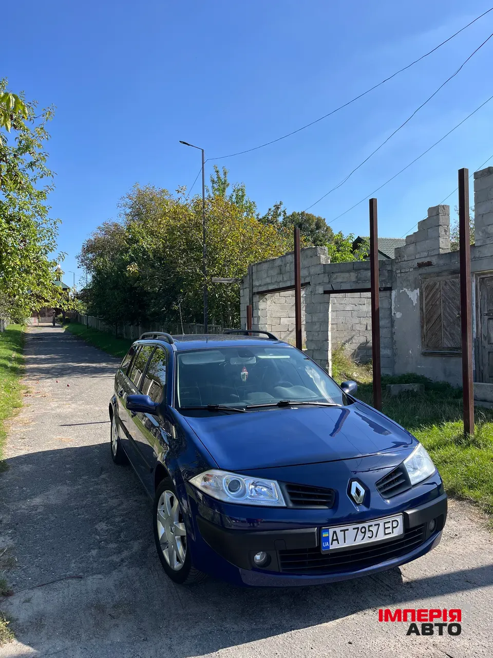 Renault Megane - фото 1