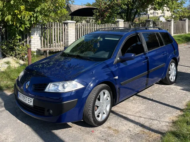 Renault Megane - фото 5