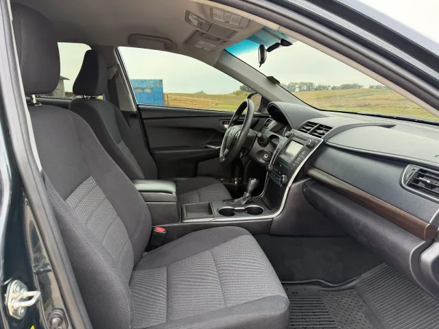 Toyota Camry - фото 5
