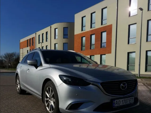 Mazda 6 - фото 2