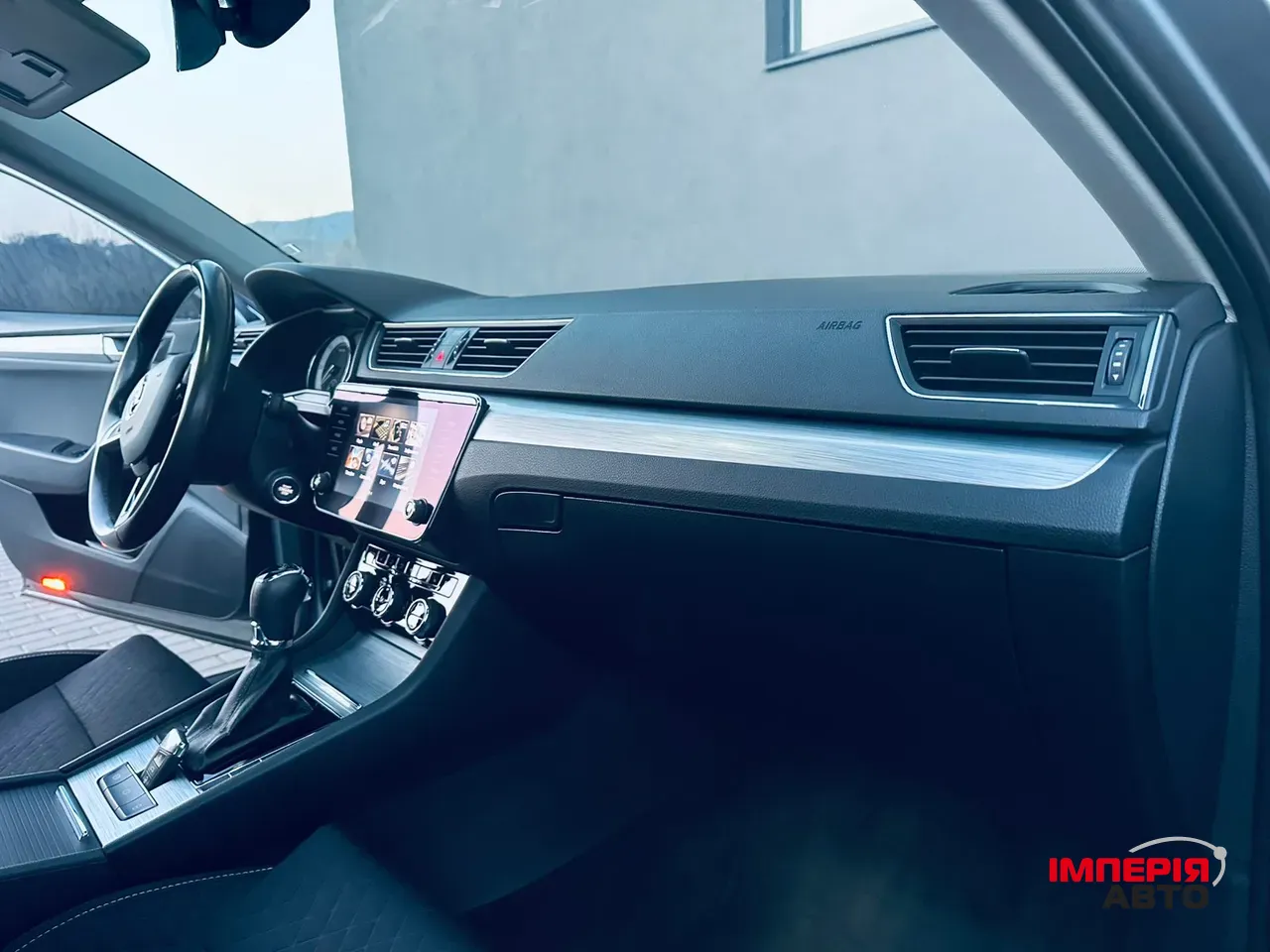 Skoda Superb - фото 25