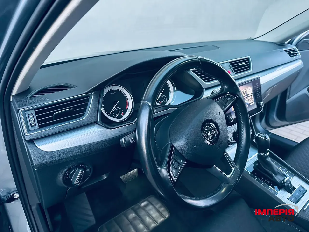 Skoda Superb - фото 44