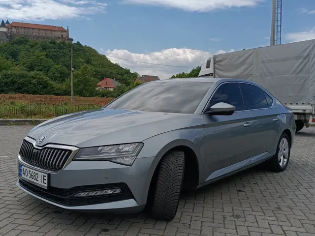 Skoda Superb - фото 3