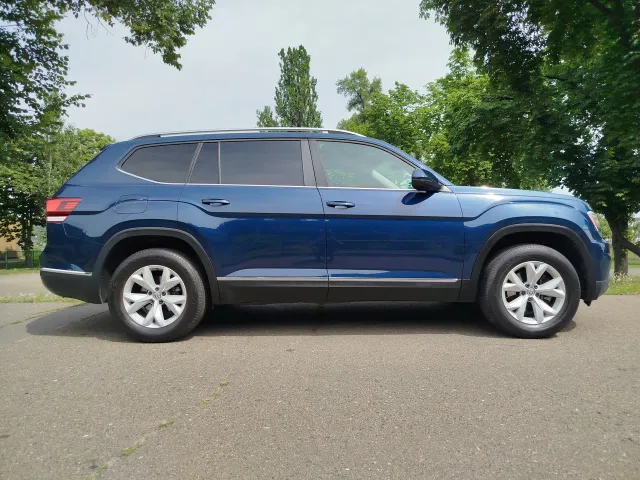 Volkswagen Atlas - фото 1