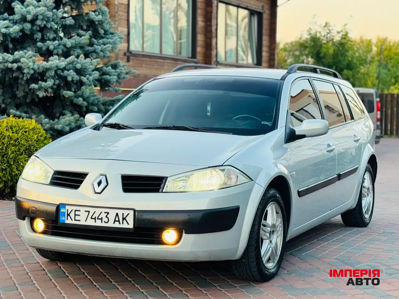 Renault Megane - фото 3