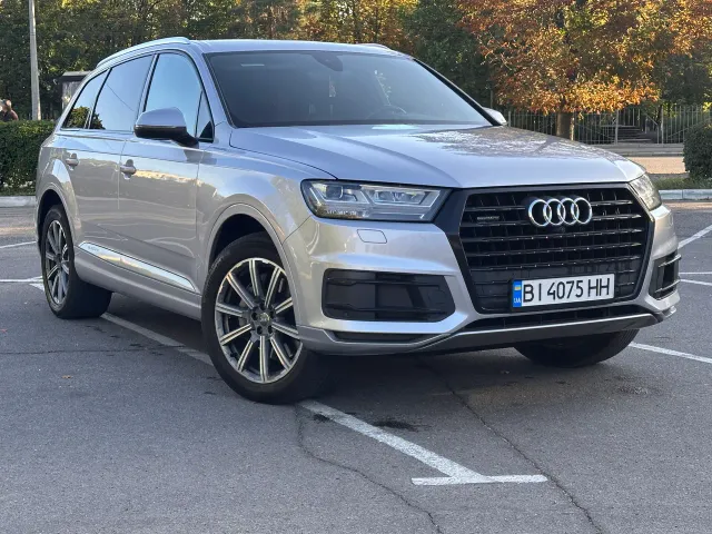 Audi Q7 - фото 5
