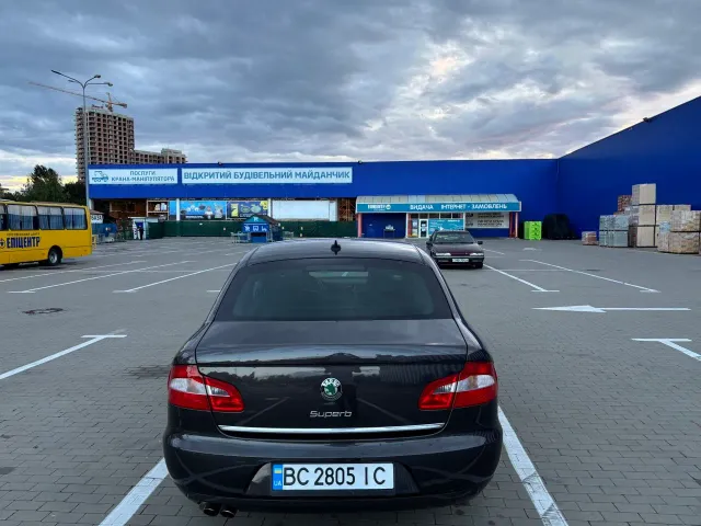 Skoda Superb - фото 3