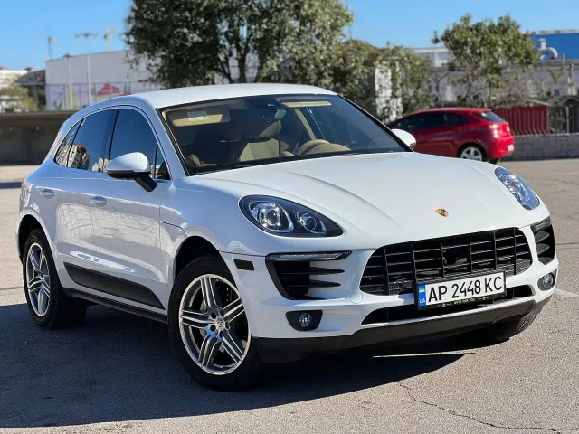 Porsche Macan - фото 1