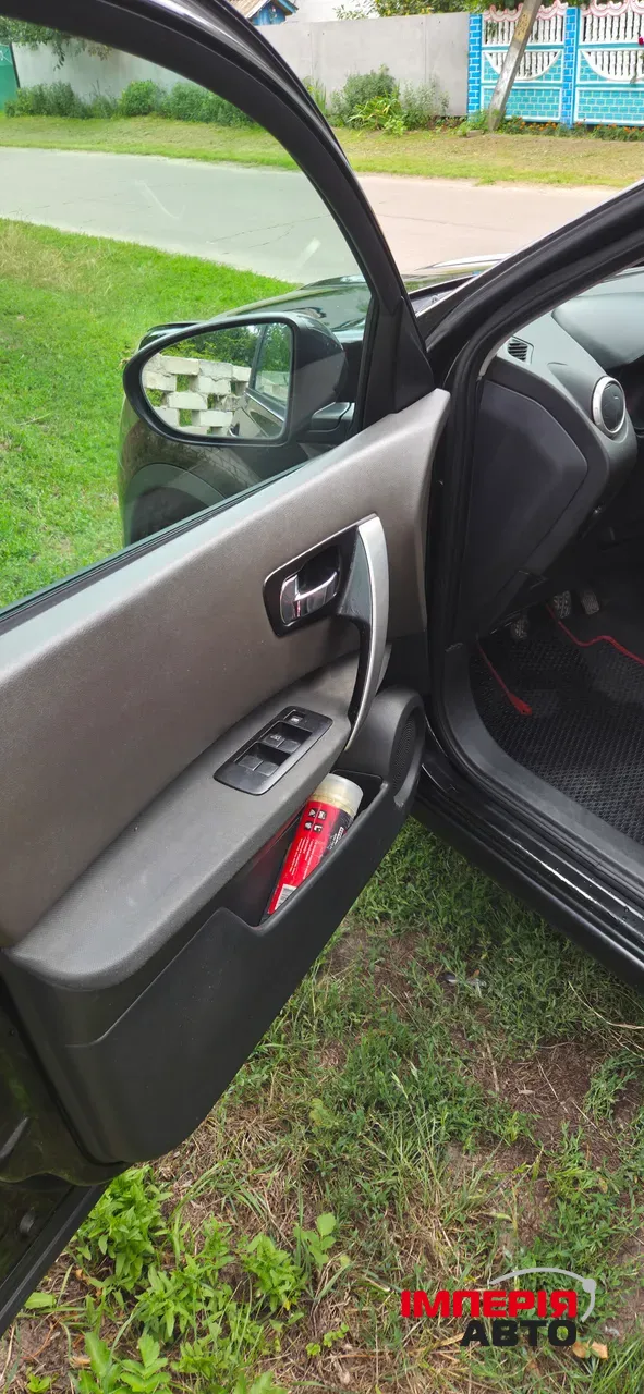 Nissan Qashqai - фото 5