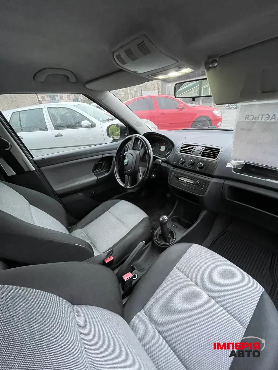 Skoda Fabia - фото 8