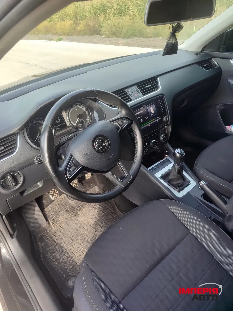 Skoda Octavia - фото 4