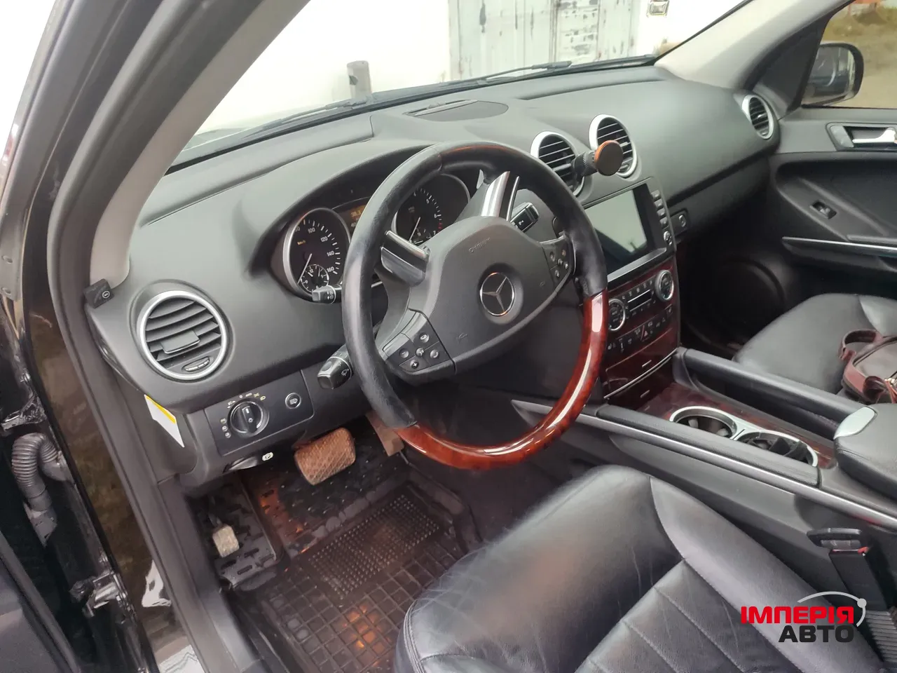 Mercedes-Benz M-Класс - фото 4