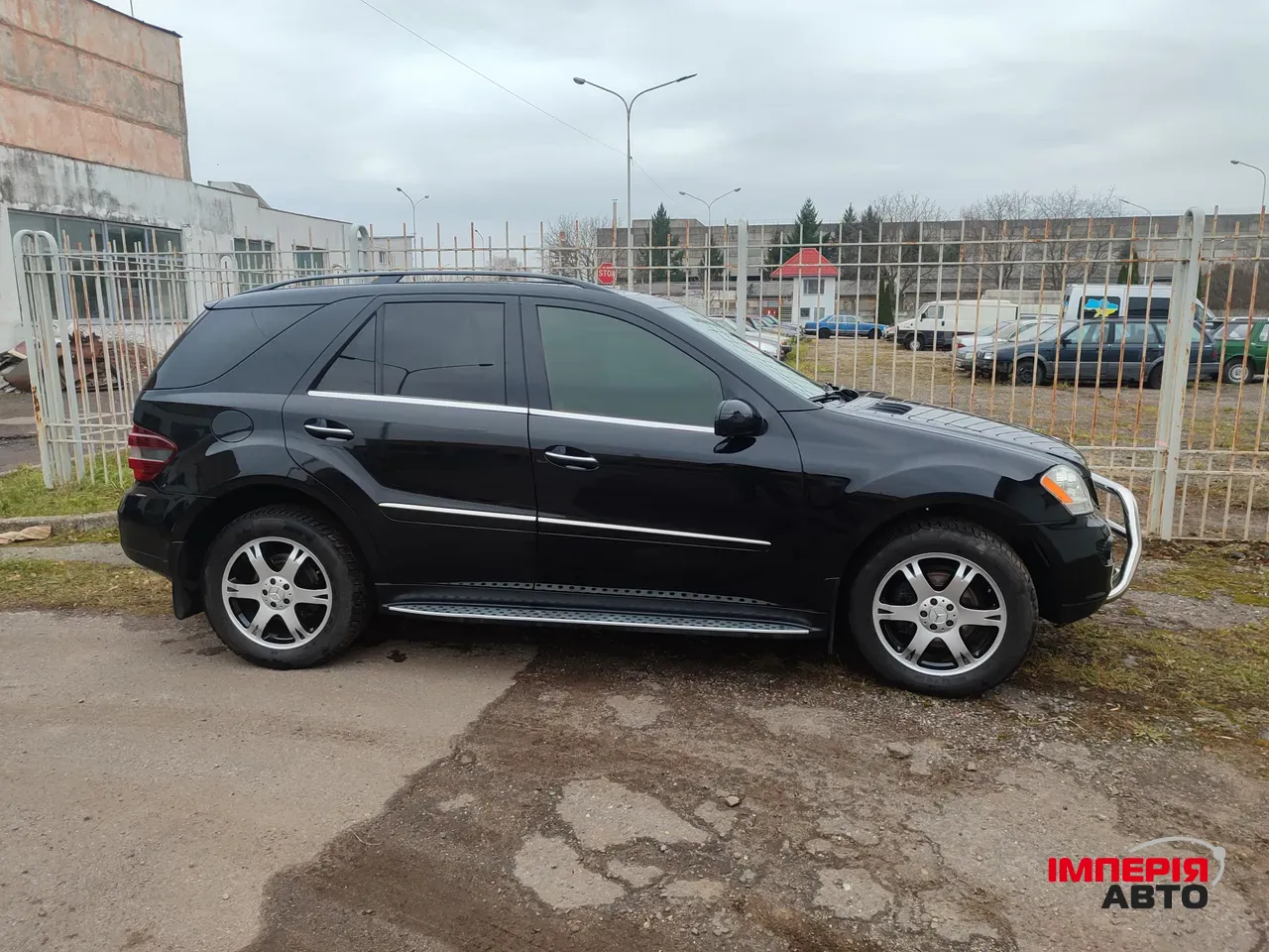 Mercedes-Benz M-Класс - фото 7