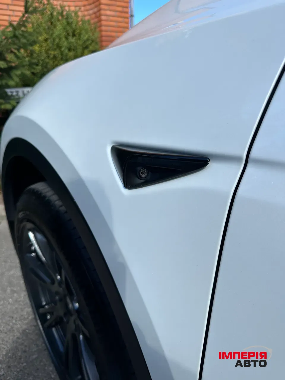 Tesla Model Y - фото 34