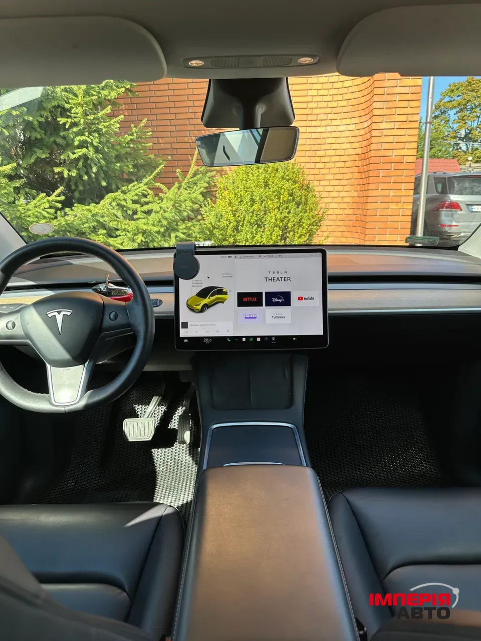 Tesla Model Y - фото 15