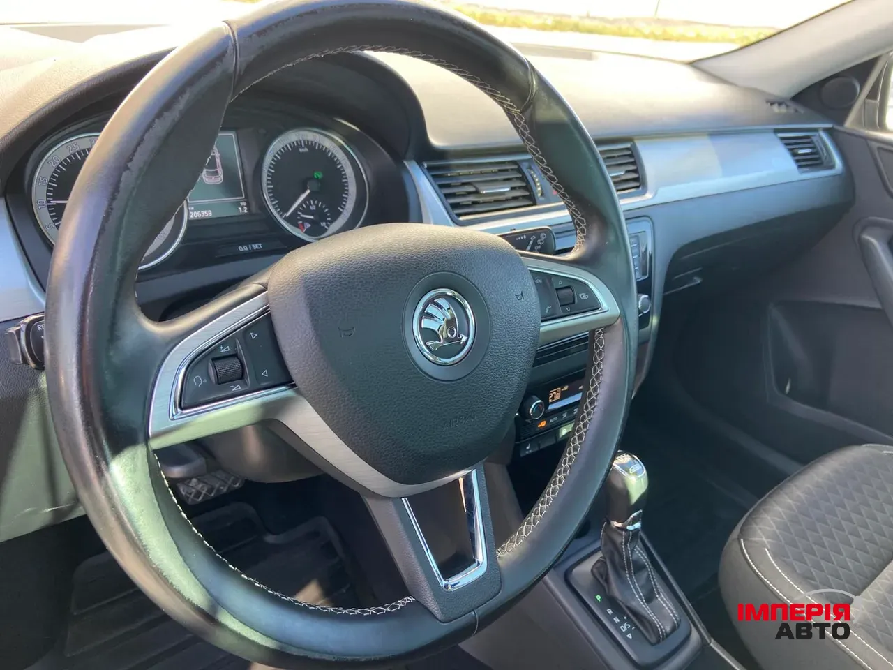 Skoda Rapid - фото 31