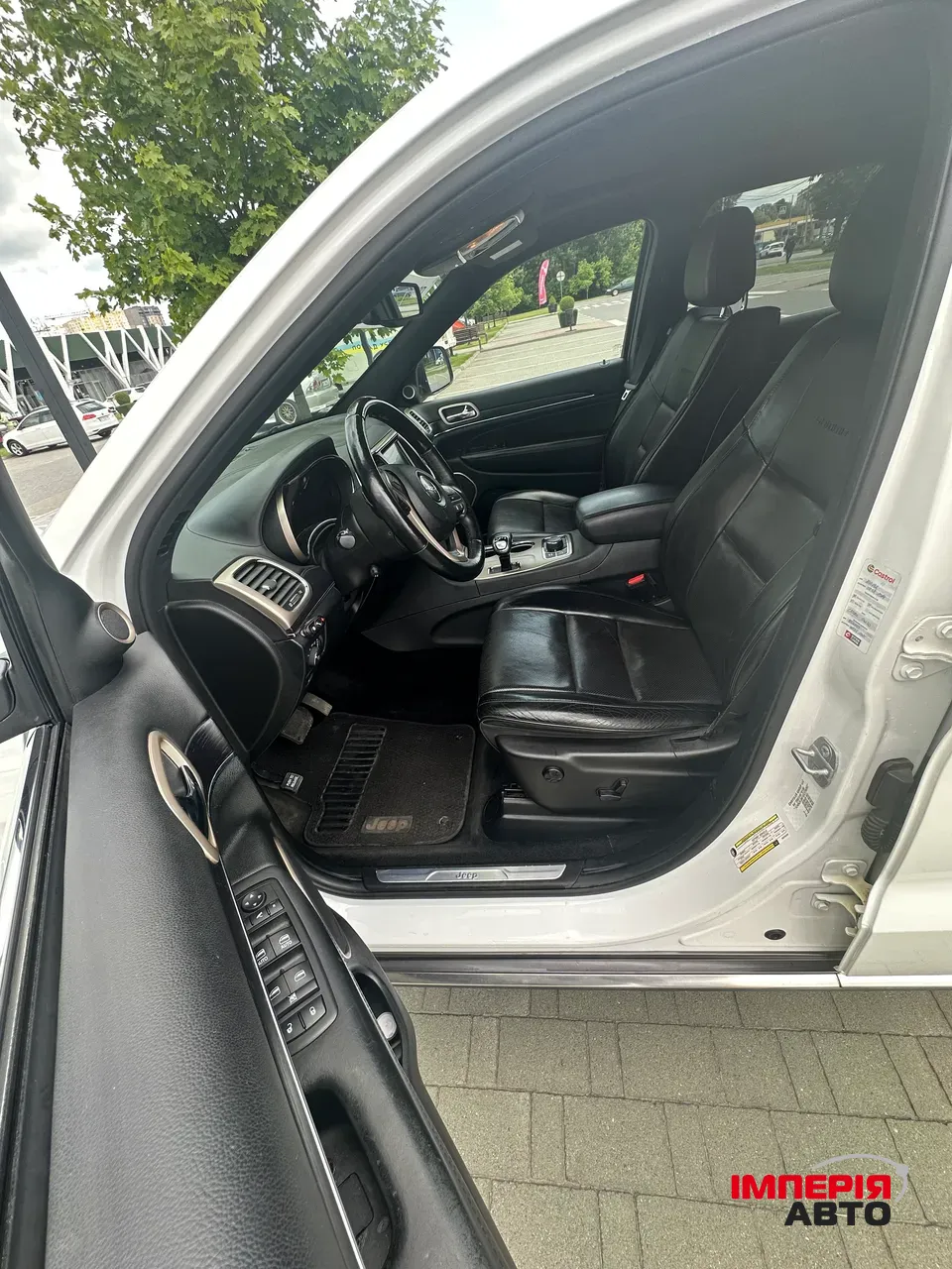 Jeep Grand Cherokee - фото 15