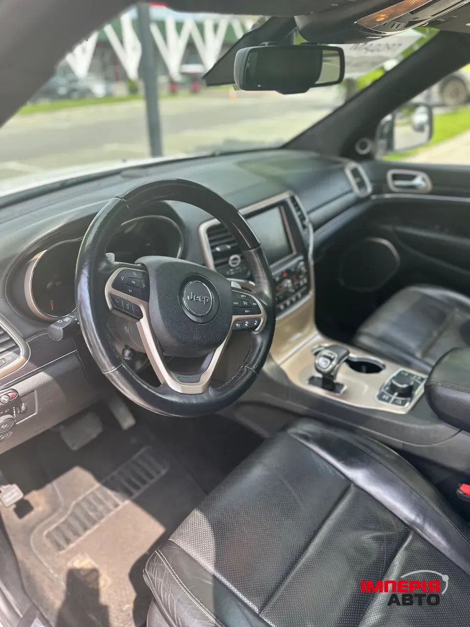 Jeep Grand Cherokee - фото 14