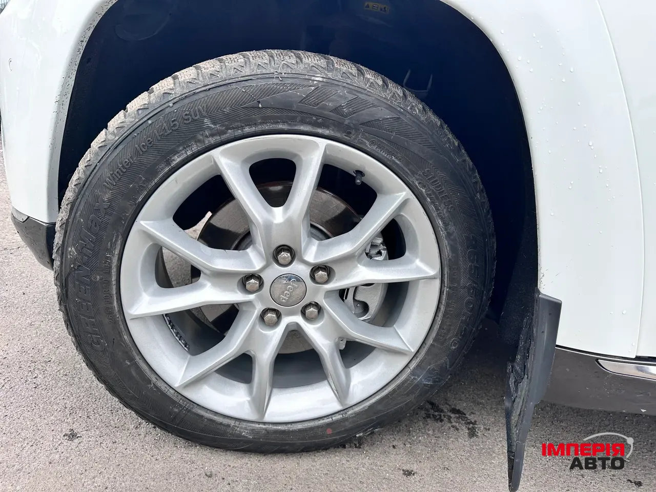 Jeep Grand Cherokee - фото 17