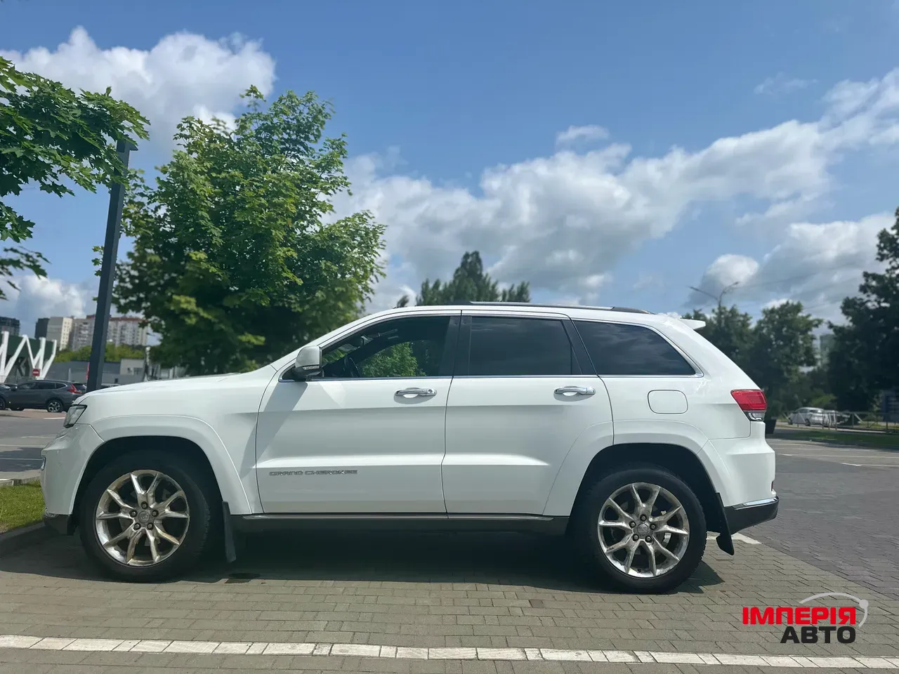 Jeep Grand Cherokee - фото 6