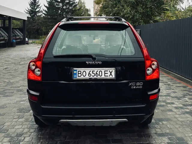 Volvo XC90 - фото 5