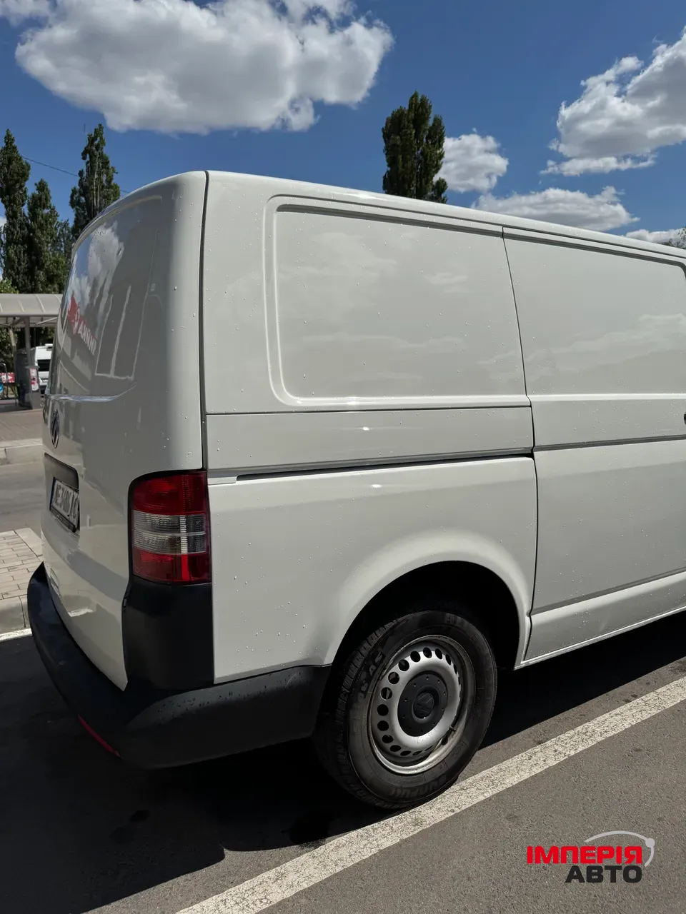 Volkswagen Transporter - фото 10
