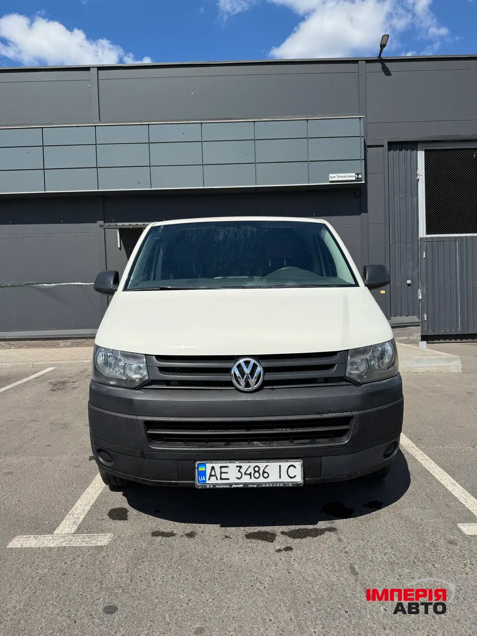 Volkswagen Transporter - фото 5