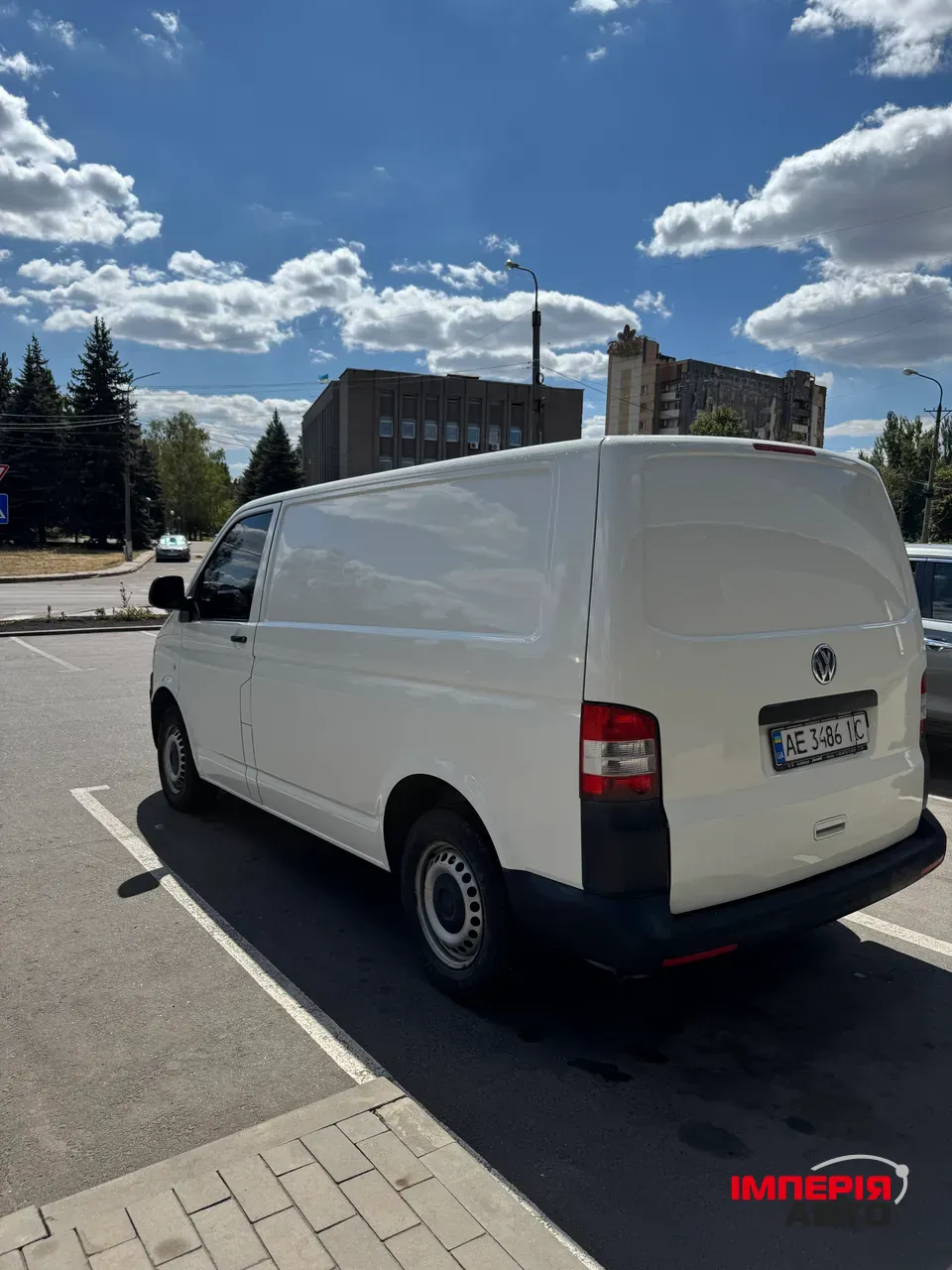 Volkswagen Transporter - фото 2