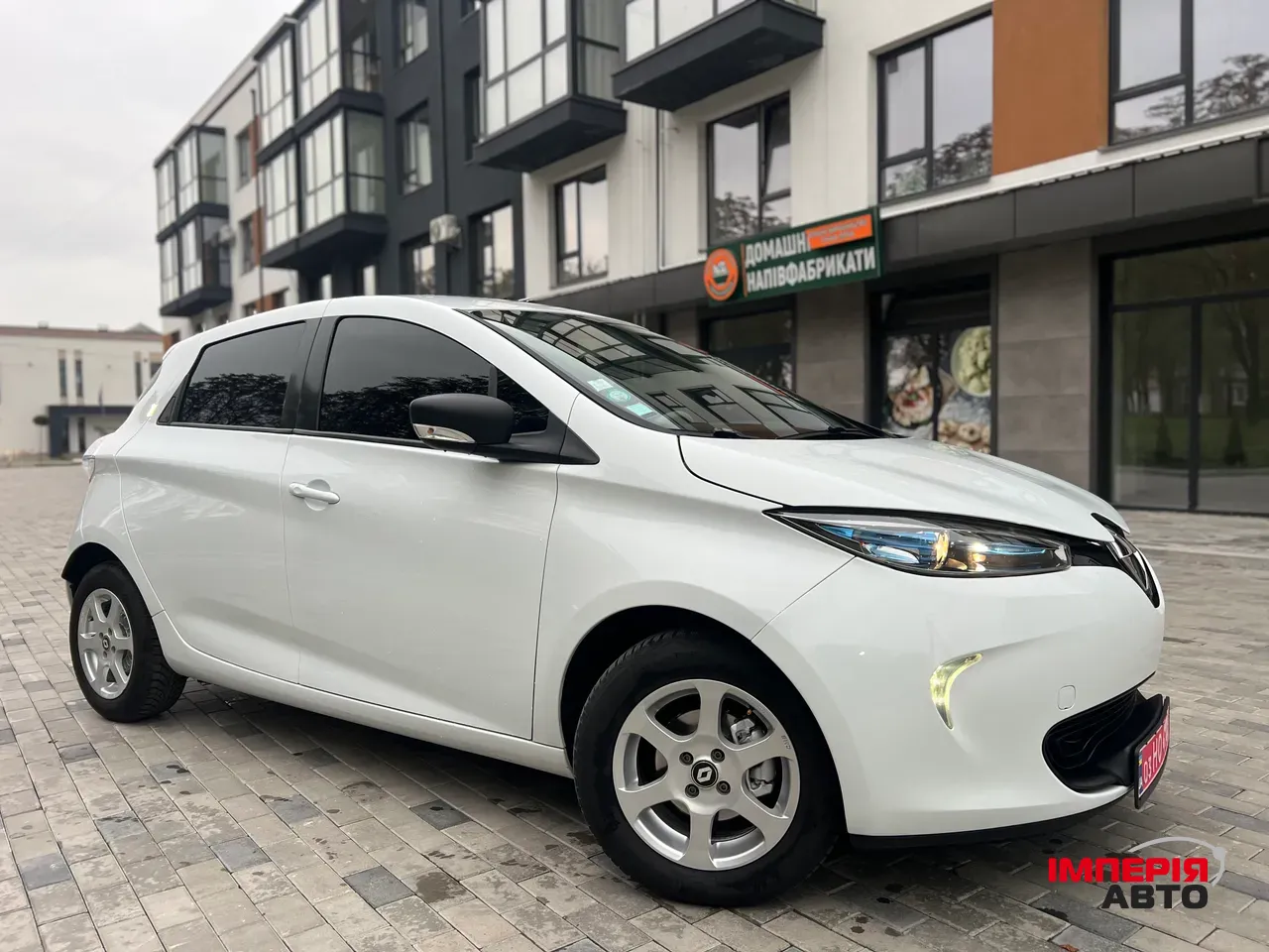 Renault ZOE - фото 2