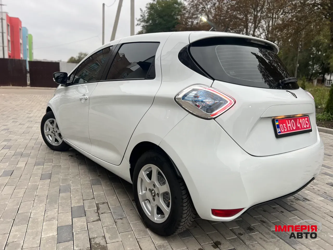 Renault ZOE - фото 14