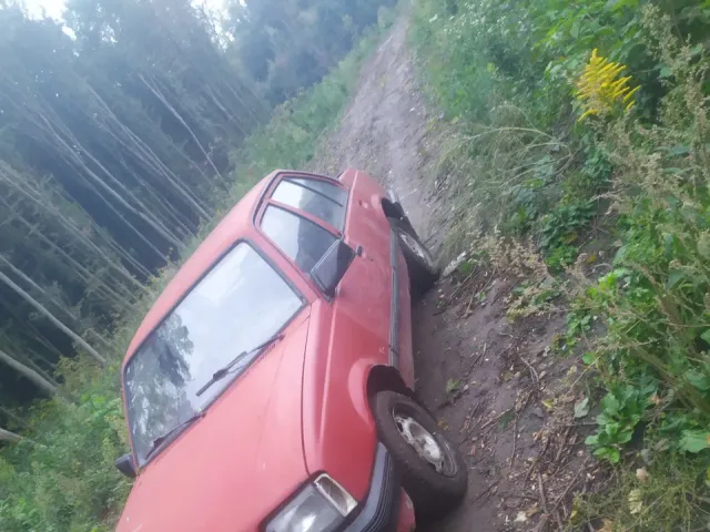 Opel Ascona - фото 1