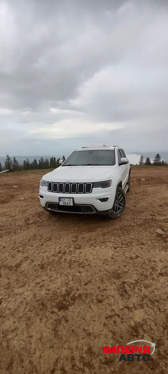 Jeep Grand Cherokee - фото 1