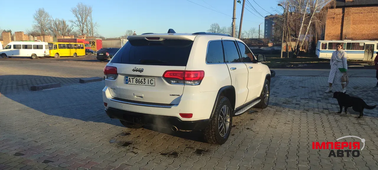 Jeep Grand Cherokee - фото 17