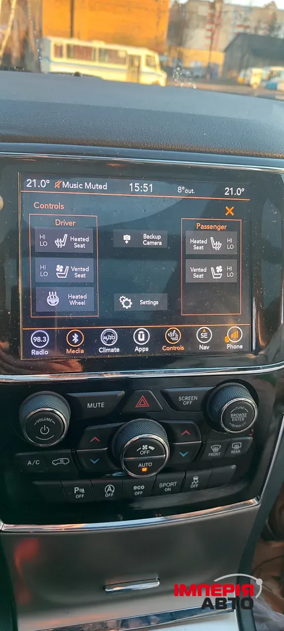 Jeep Grand Cherokee - фото 34