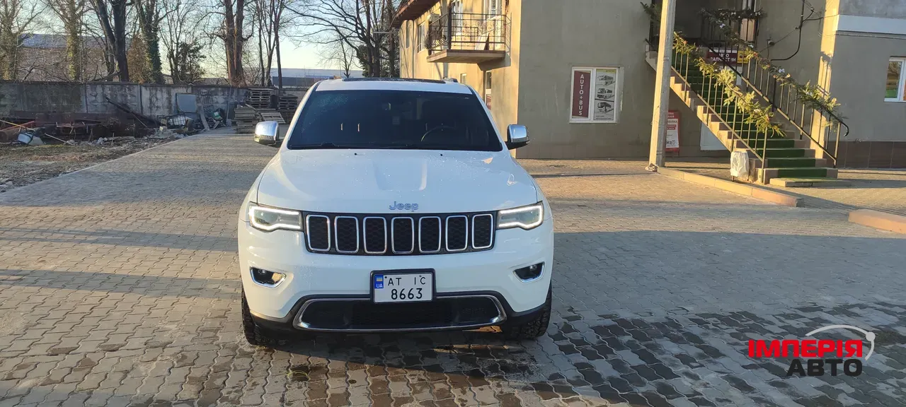 Jeep Grand Cherokee - фото 23