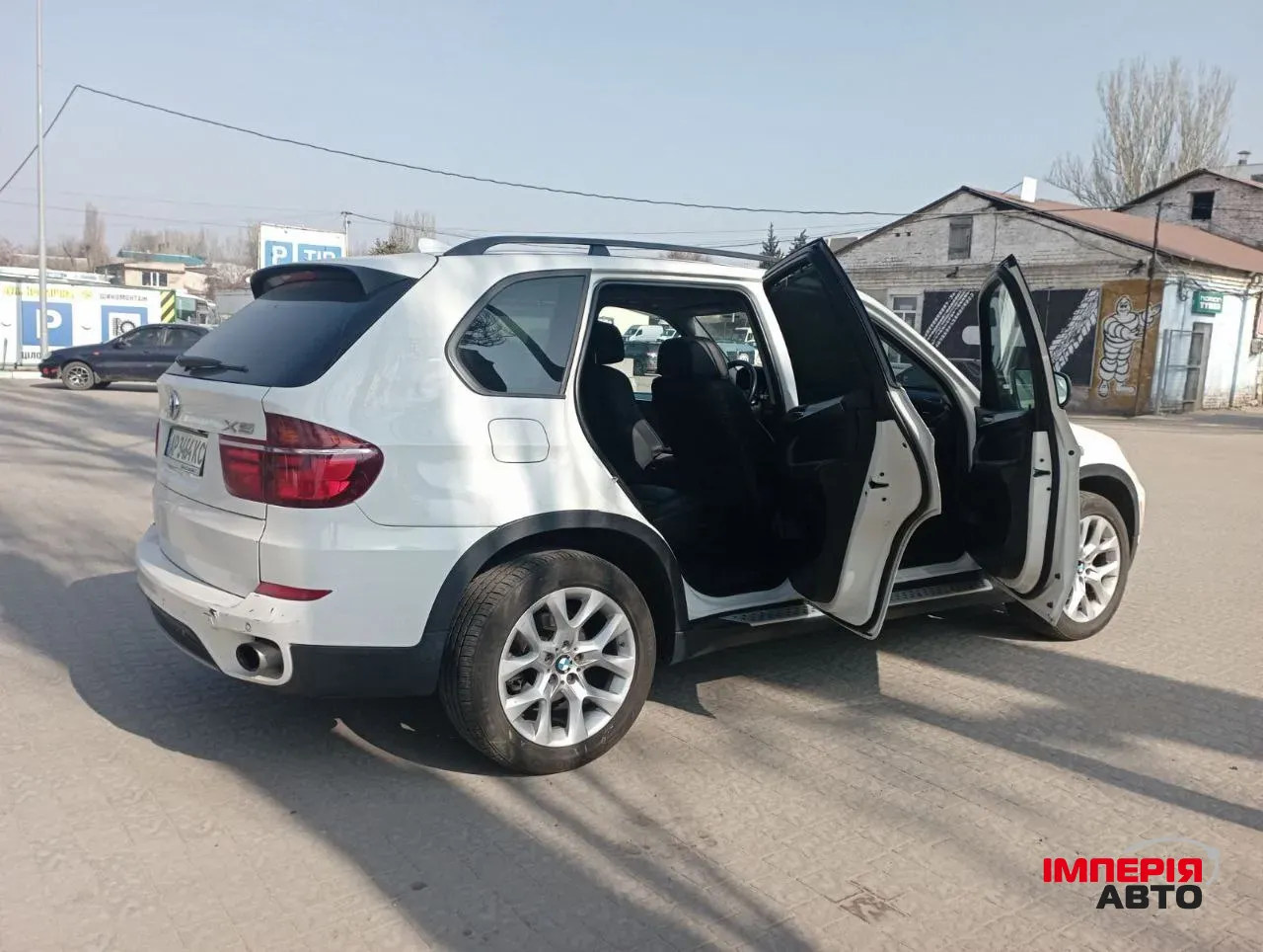 BMW X5 - фото 5