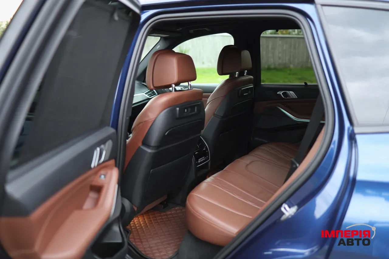 BMW X5 - фото 14