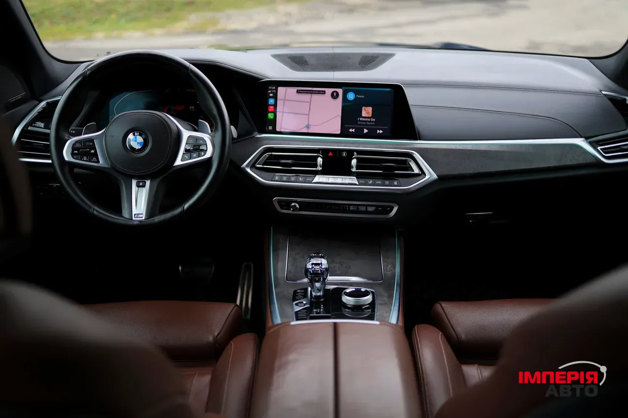 BMW X5 - фото 9