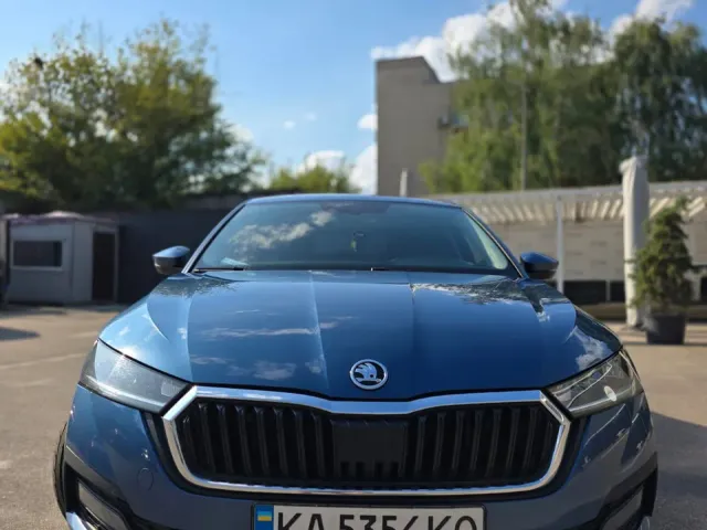Skoda Octavia - фото 1