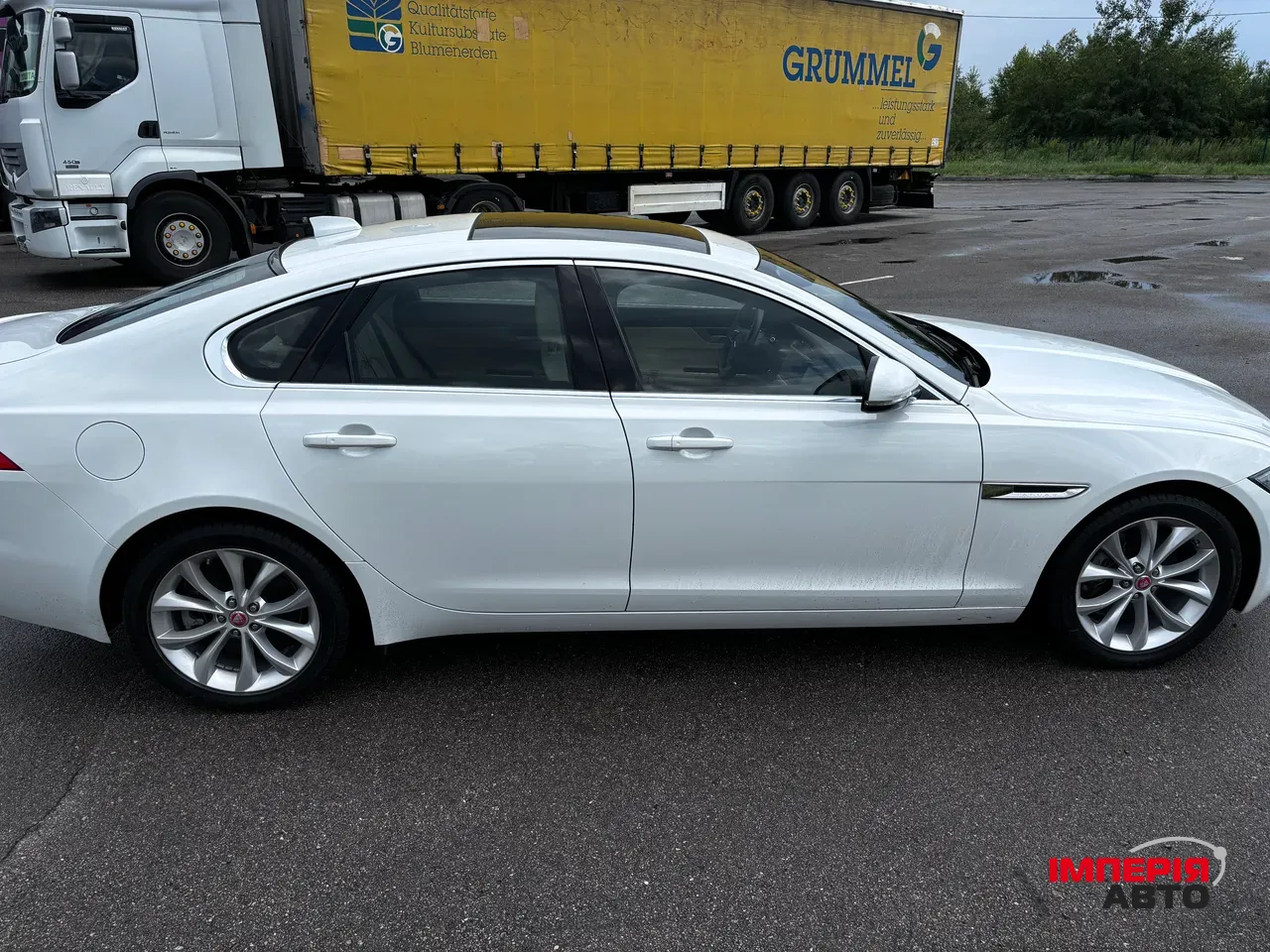 Jaguar XF - фото 6